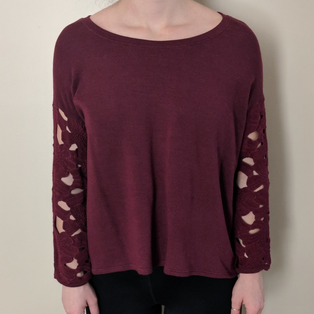 American Eagle Backless Shirt in Burgundy